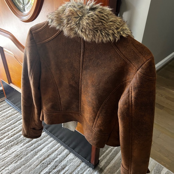 Vigoss Brown Teddy Jacket with Faux Fur Collar - Picture 5 of 6